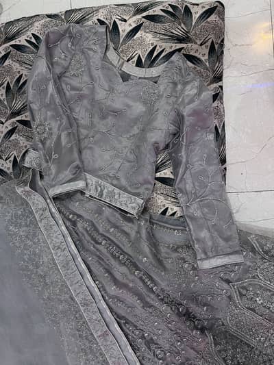 Lehnga Stitched New
