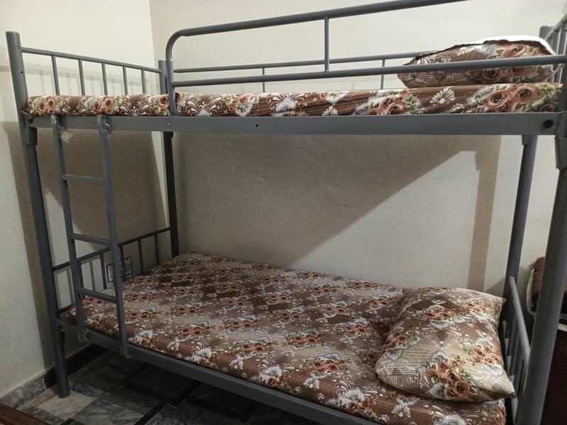 double beds 0