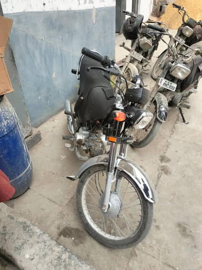 Honda CD 70CC 2026
