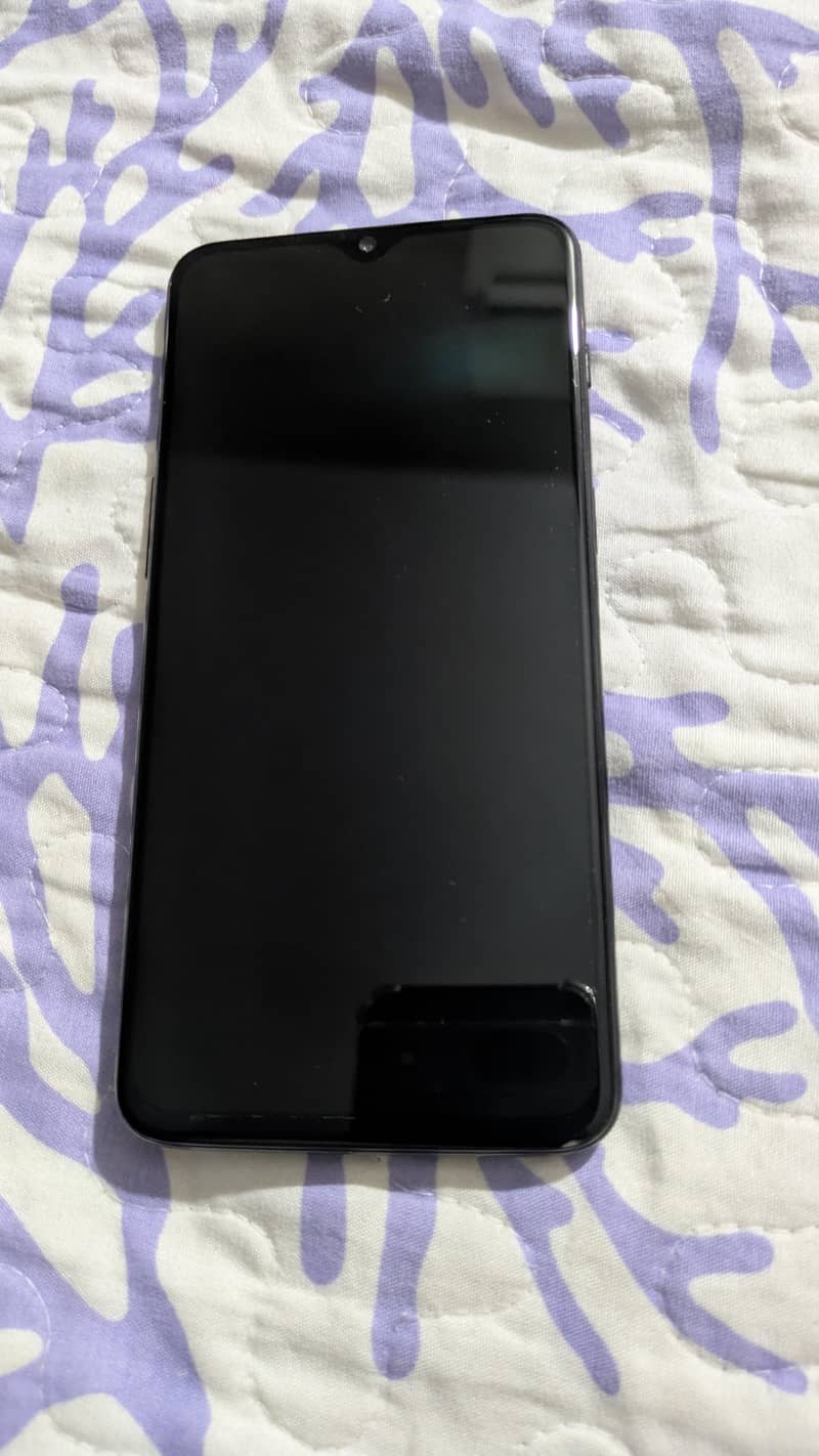 One Plus 6T 1