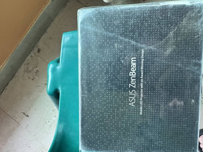 Asus zenbeam E2 2