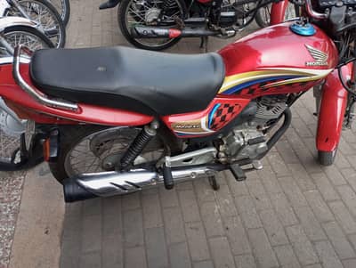 HONDA 125 DELUXE