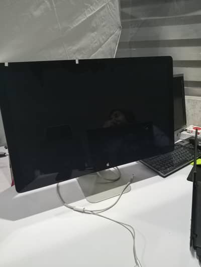 LCD Apple Brand New