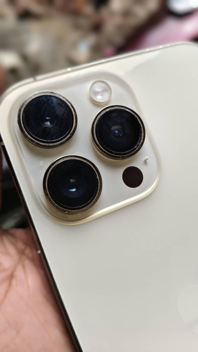 Apple iPhone 14 Pro Max 3