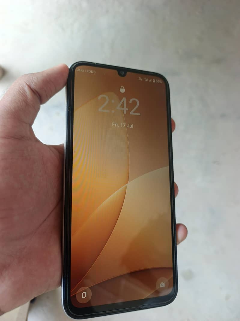 OPPO A6 4