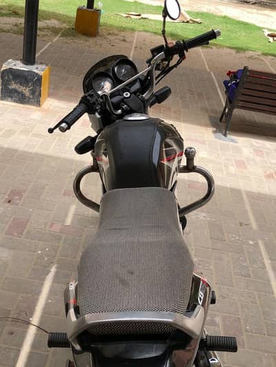 Hond CB125 f