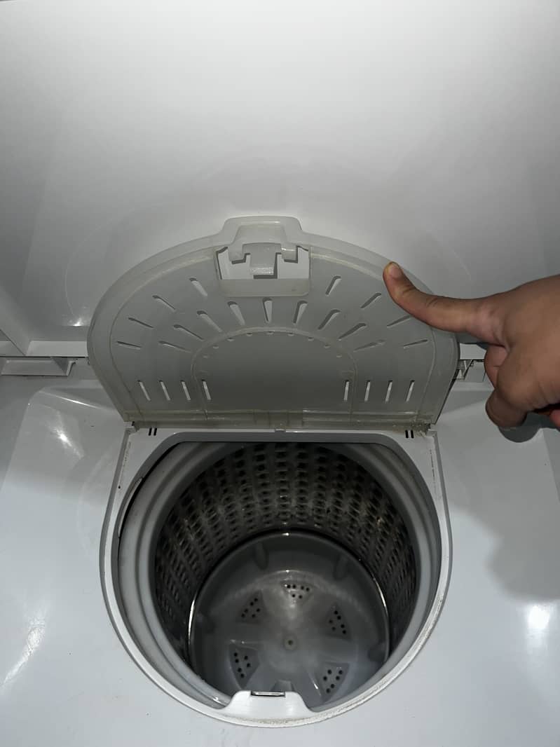 Dawlance Spin Dryer 3