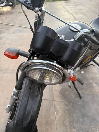 ybr G 2025 bLack