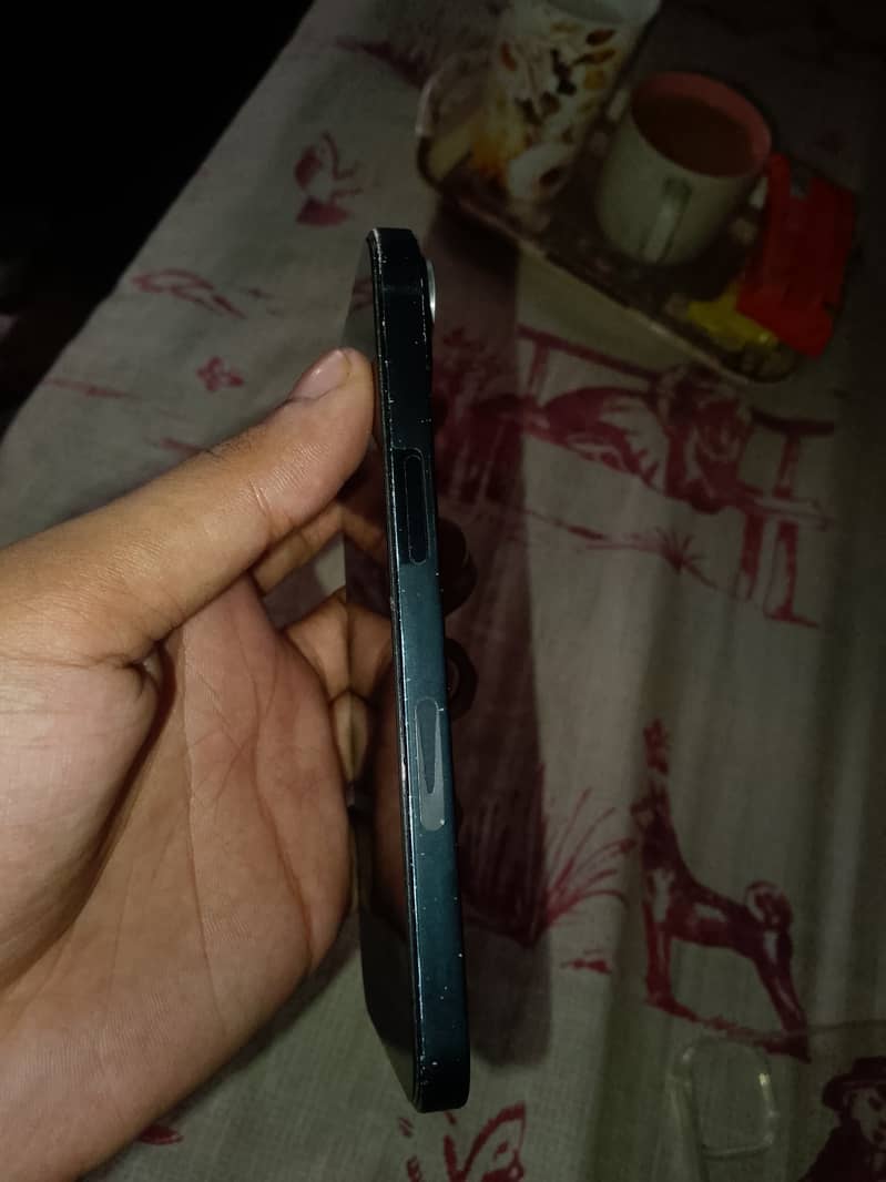 Iphone 13 2