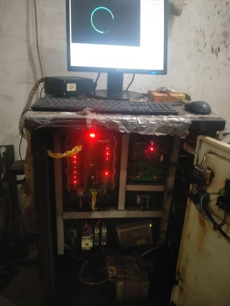 CNC WIRE CUT MACHINE 0