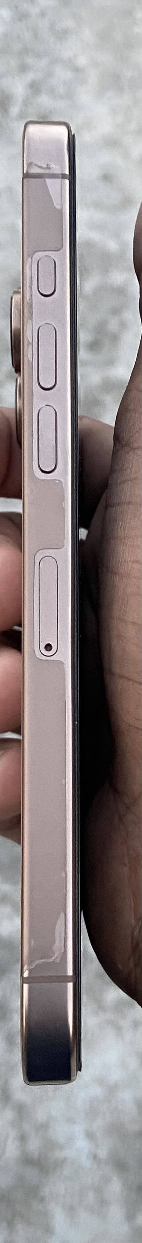 Iphone 16 pro max 1