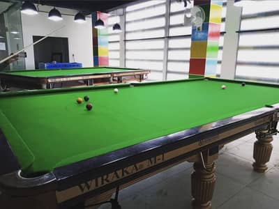 Employee required at snooker club