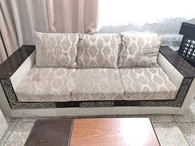 3+2+1 Sofa Set – Used Condition | Lahore