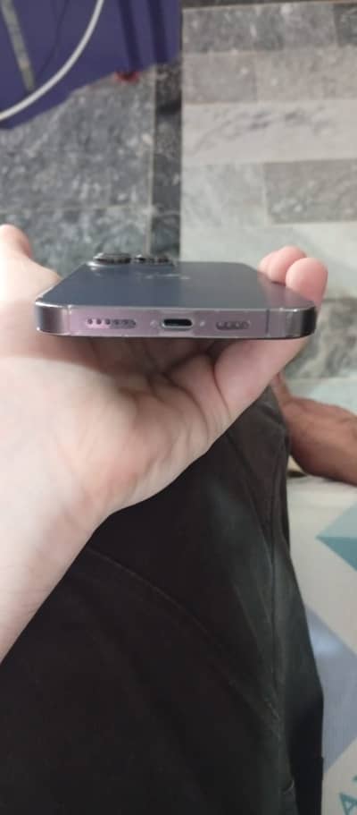iPhone 14pro max