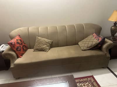 5-Seater Sofa Set for Sale – Excellent Condition (9/10)