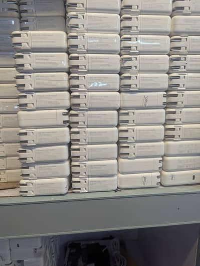 MacBook original adapters| 87w, 67w, 61w