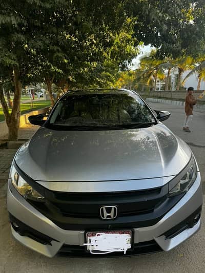 Honda Civic Oriel 1.8 i-VTEC CVT 2017