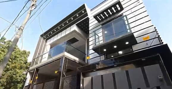 Prime Location 240 Square Yards House For Sale In Beautiful Gulshan-E-Maymar - Sector T