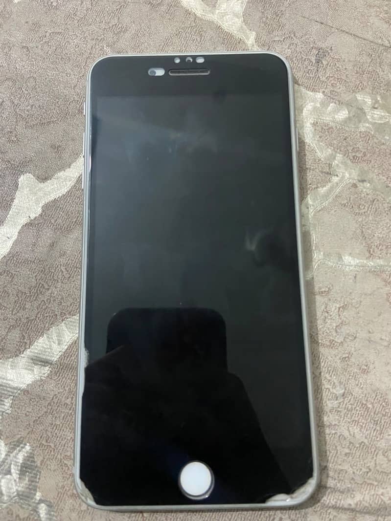 Apple iPhone 8 Plus 0