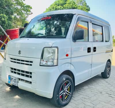 Suzuki Every 2011