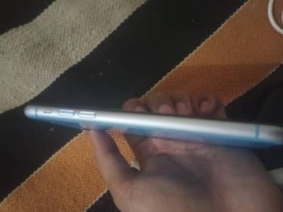 Apple iPhone XR