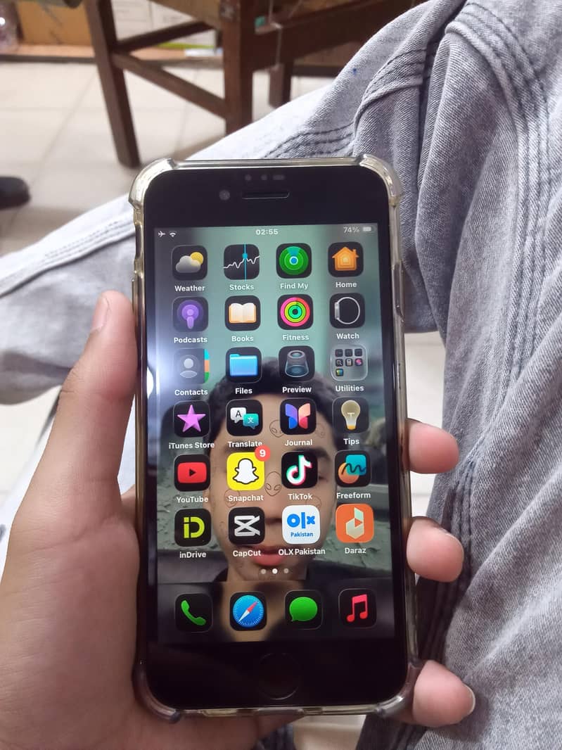 Apple iPhone SE 0