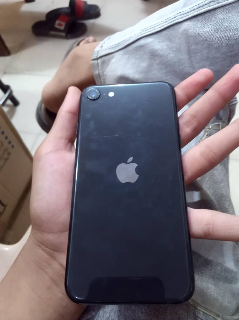 Apple iPhone SE 2