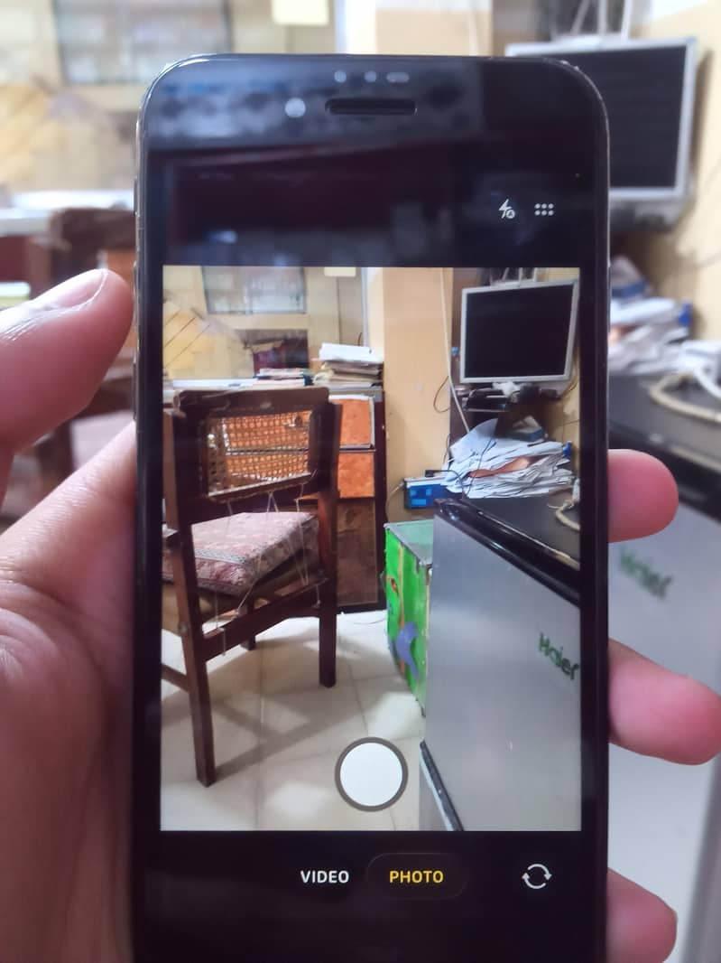 Apple iPhone SE 7
