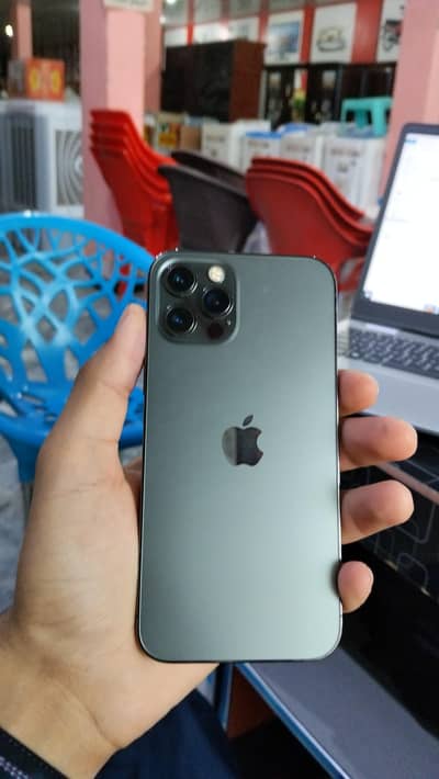 Apple iPhone 12 Pro