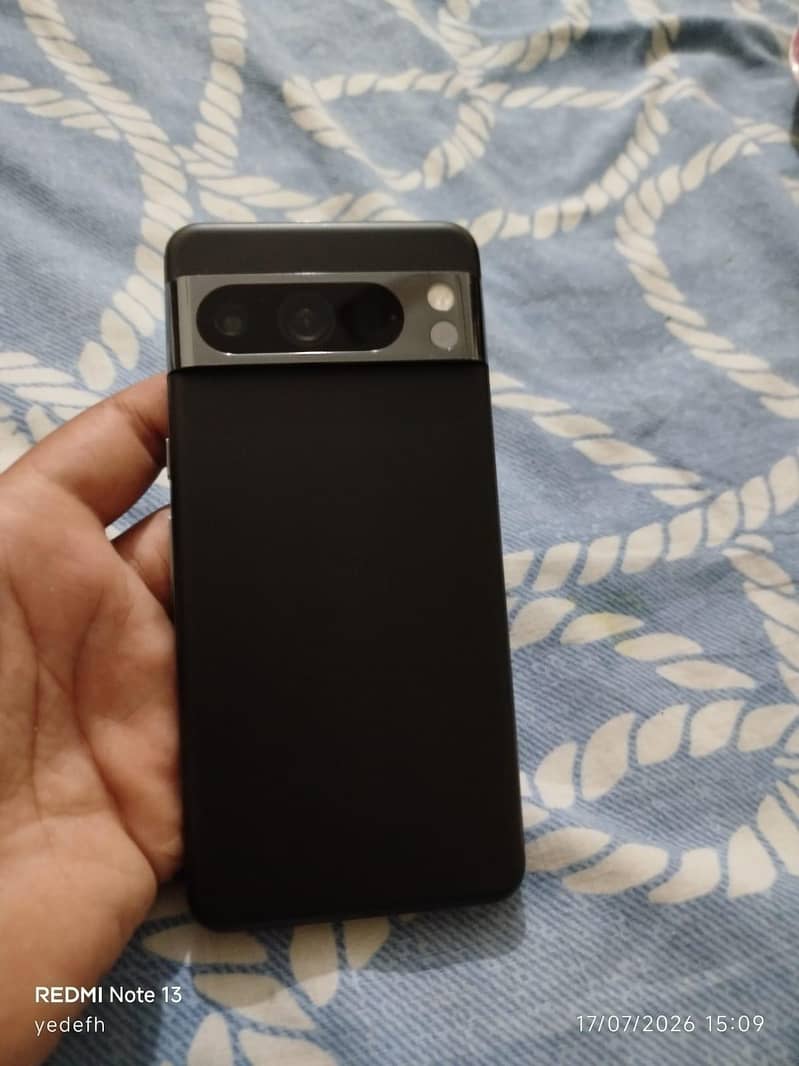 Google Pixel 8 Pro 0