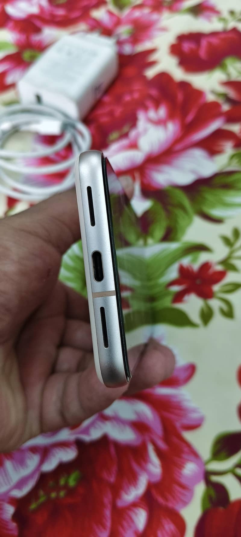 Google Pixel 8 5