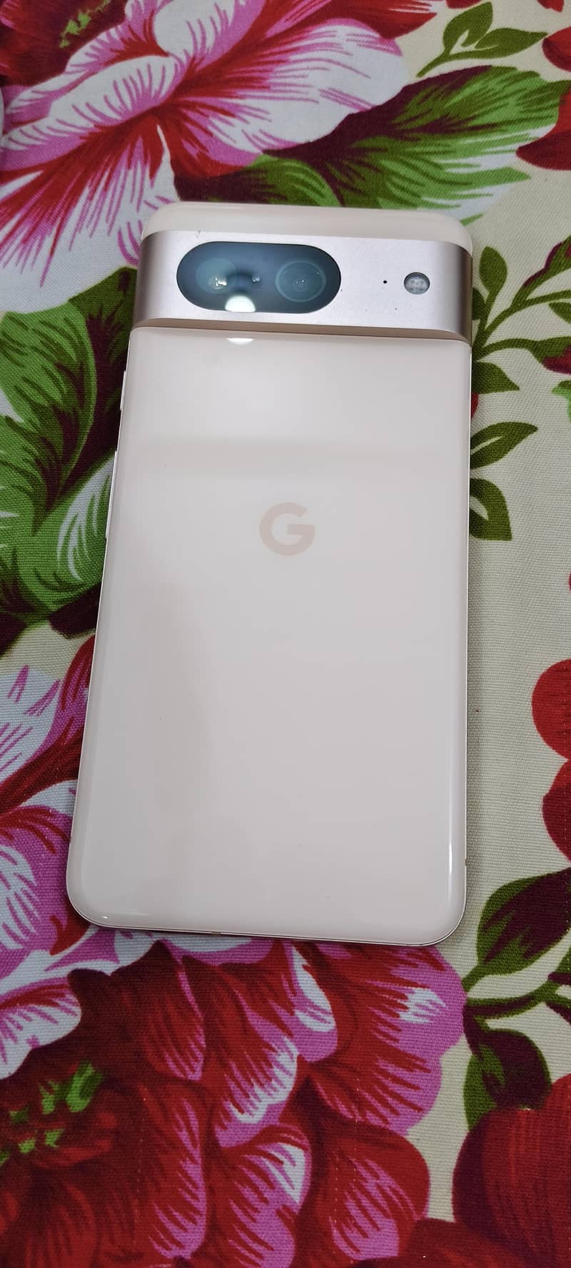 Google Pixel 8 6