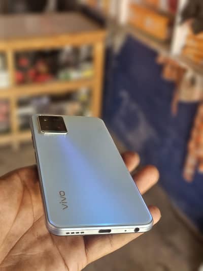 Vivo Y33s