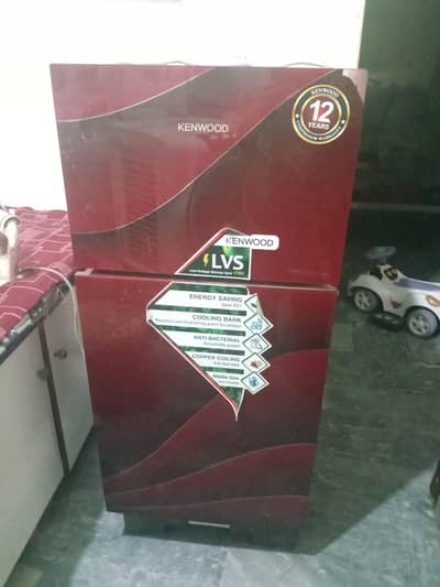 11 mahiny chli Hy frige bilkul new Jesi Hy good condition Hy