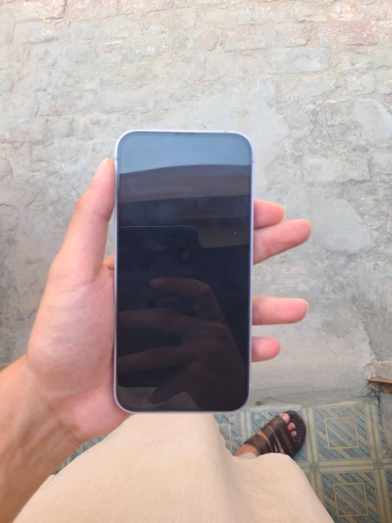 IPhone 14 2