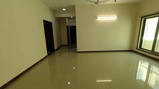 Brigadier House For Sale West Open Main Boleward Askari 5 - Sector G 500 Square Yards