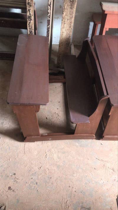 new desk available