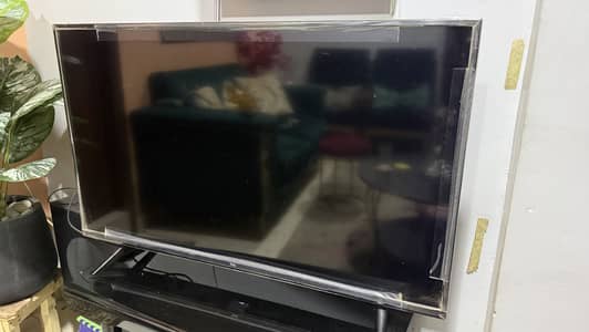 TCL 43” inch smart led ultra HD Model 43P615