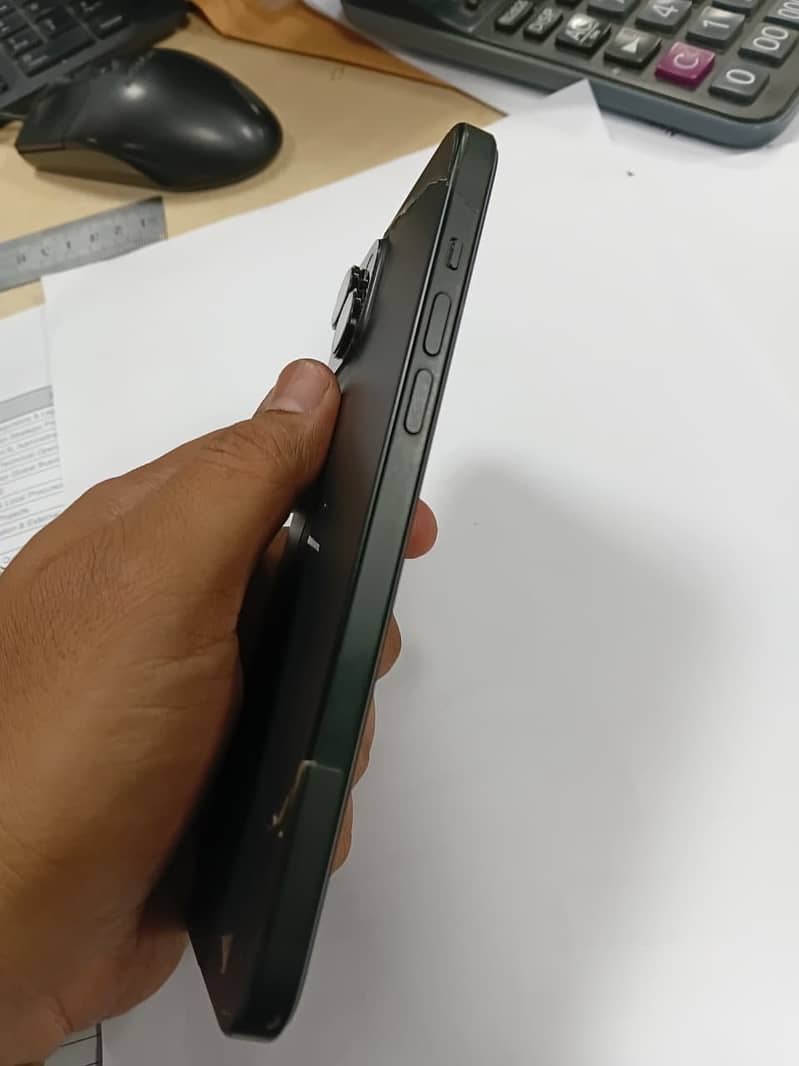 Apple iPhone 15 plus Unlocked 5