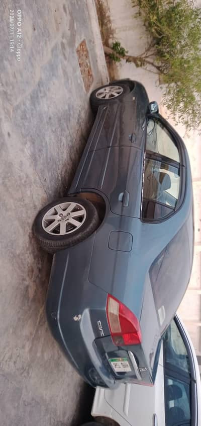 Honda Civic EXi 2004