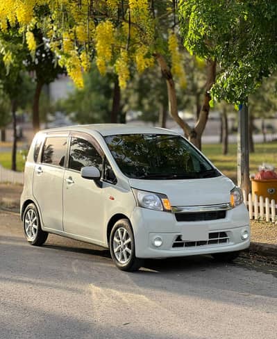 Daihatsu Move 2014