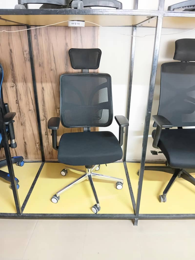 Executive Office Chairs 15