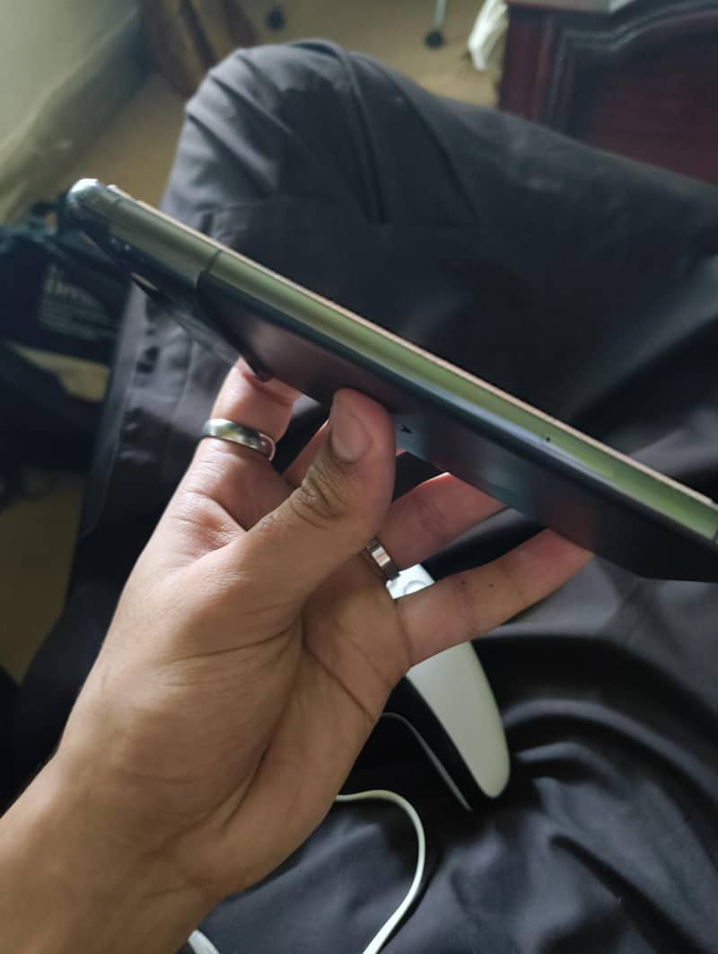 Google Pixel 8 Pro 1