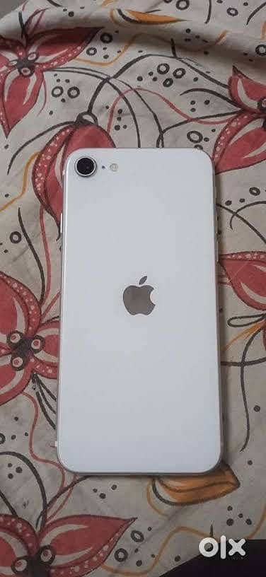 Iphone se 2020 128gb white  pta approved condition 10/10