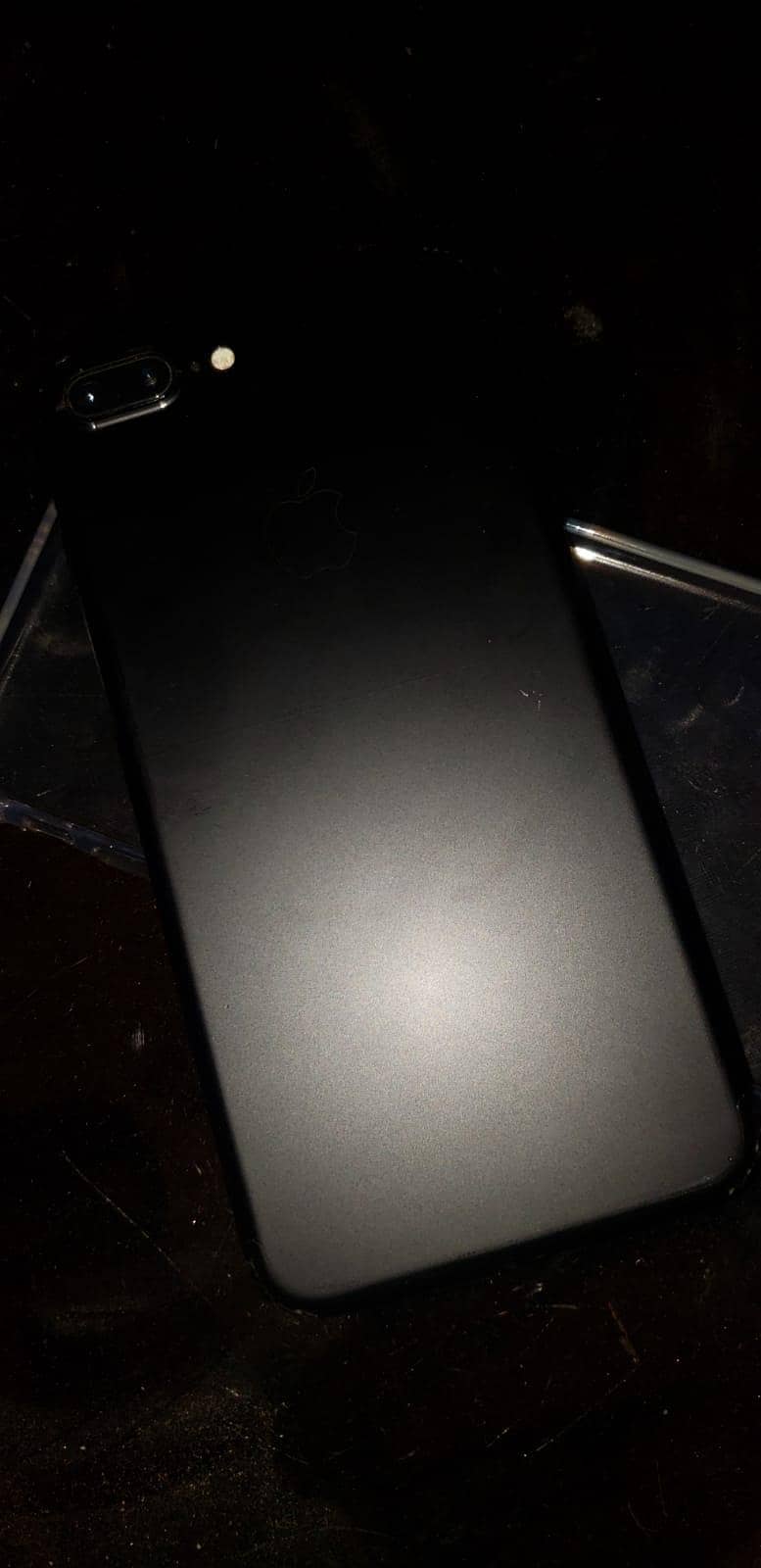 Apple iPhone 7 Plus 0