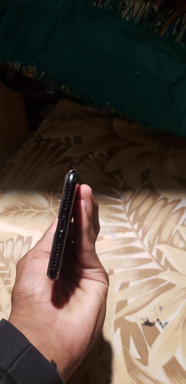 Apple iPhone 7 Plus 5