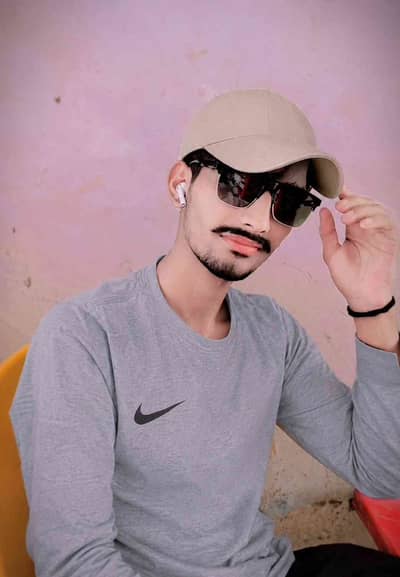 niaz Khan