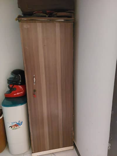 Single door cupboard with drawer in pristine condition