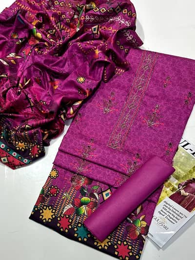 Embroidery digital printed lawn 3 pc unstiched suit