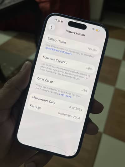 iPhone 16 Sim Locked
